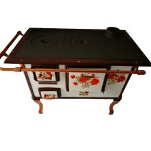 Rózsás Tűzzománcos Antik Sparhelt – Időtálló, Ritka Kézműves Remekmű a Múlt Eleganciájával