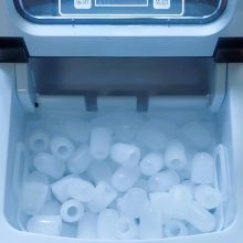 Jégkockakészítő gép 12 kg/24h, gyors jégkészítő LCD kijelzővel és időzítővel